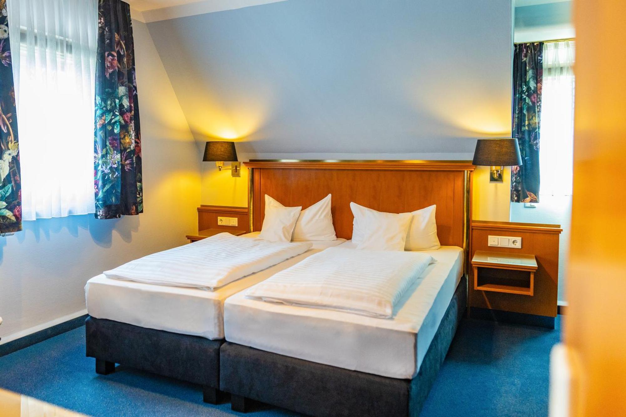 Boutique Hotel Bundschuh 3 Sterne Superior Lohr am Main Luaran gambar